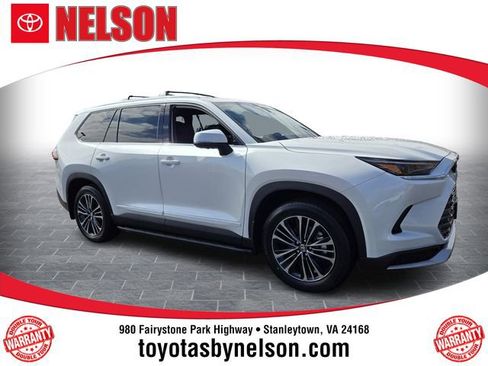 New 2026 Toyota Grand Highlander AWD Hybrid image 1