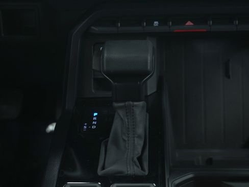 Used 2025 Toyota Tundra SR image 19