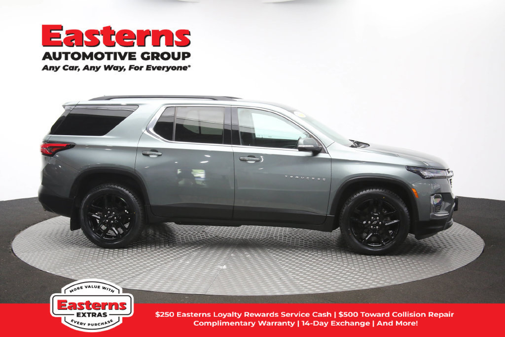 Used 2023 Chevrolet Traverse LT AWD/4WD image 49