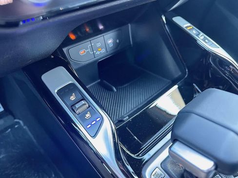 New 2025 Kia Sorento SX Prestige image 37