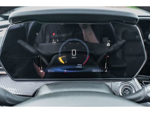 Used 2025 Chevrolet Trax ACTIV w/ Driver Confidence Package image 13