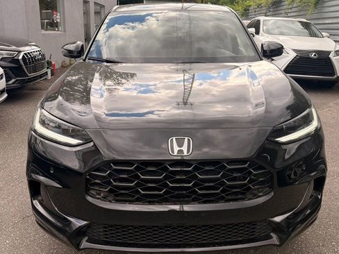Used 2024 Honda HR-V EX-L image 2