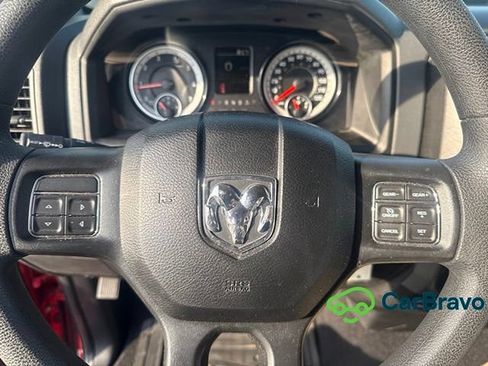 Used 2019 RAM 1500 Express AWD/4WD image 13