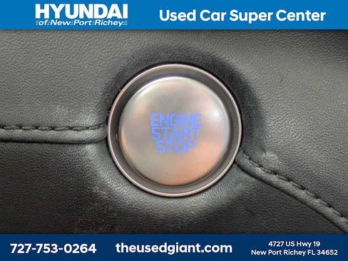 Certified 2022 Hyundai Santa Fe SEL w/ Convenience + Premium Package FWD image 40