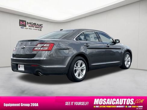 Used 2015 Ford Taurus SEL FWD image 7