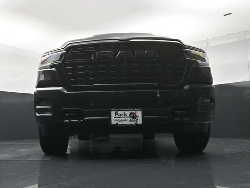 Used 2025 RAM 1500 Limited AWD/4WD image 19