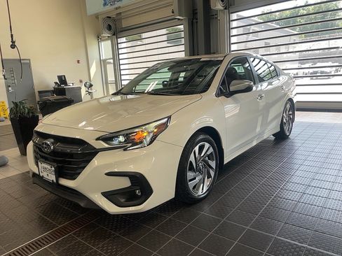 Used 2025 Subaru Legacy Touring XT AWD/4WD image 3