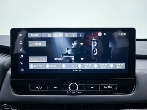 New 2025 Mitsubishi Outlander ES image 17