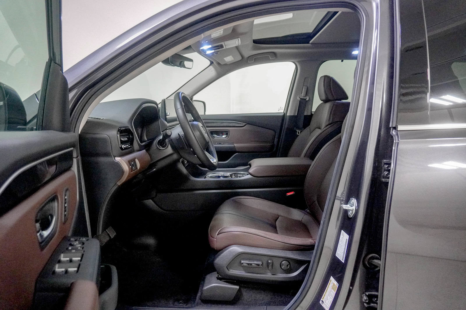 Certified 2025 Honda Pilot Elite image 20