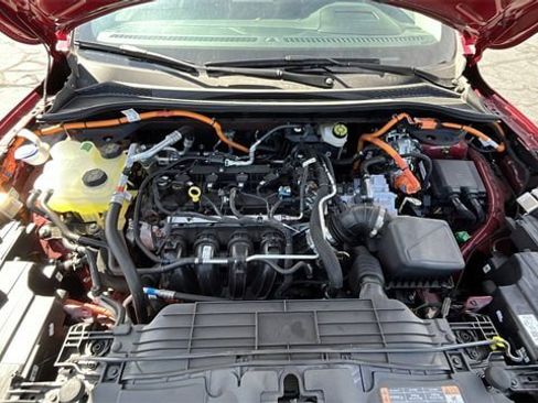 Used 2024 Ford Escape PHEV w/ PHEV Premium Package image 21