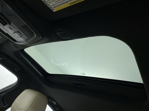 Certified 2017 Cadillac ATS Luxury w/ Safety and Security Package image 11