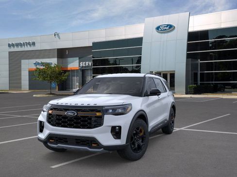 New 2026 Ford Explorer Tremor image 2