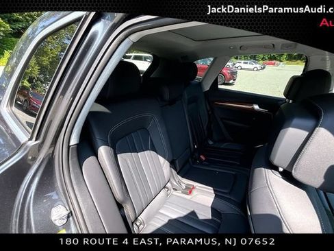 Certified 2023 Audi Q5 2.0T Premium w/ Convenience Package AWD/4WD image 19