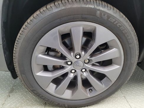 Used 2020 Jeep Cherokee High Altitude AWD/4WD image 31