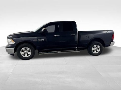 Used 2018 RAM 1500 Classic SLT RWD image 5