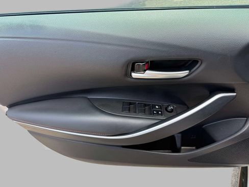 Used 2024 Toyota Corolla SE FWD image 19