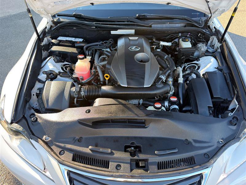 Used 2016 Lexus IS 200t RWD image 10