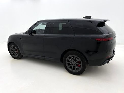 Used 2023 Land Rover Range Rover Sport SE image 10