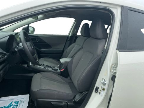 Used 2024 Subaru Crosstrek 2.0i AWD/4WD image 9