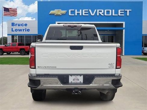 Certified 2025 Chevrolet Silverado 2500 LTZ w/ LTZ Premium Package image 5