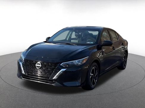 Used 2025 Nissan Sentra SV image 7