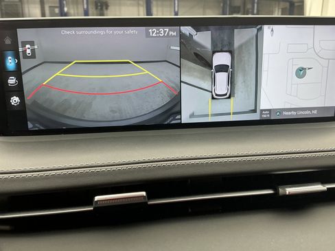 Used 2023 Genesis GV70 2.5T w/ Sport Prestige Package image 7