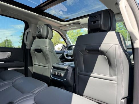 New 2027 Ford Expedition Active AWD/4WD image 20