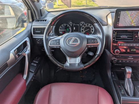 Used 2023 Lexus GX 460 Premium w/ Premium Package AWD/4WD image 19