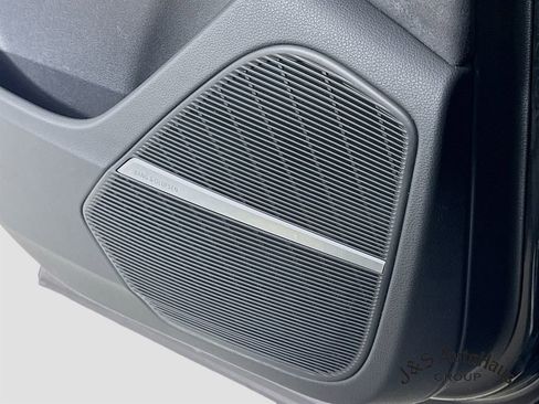 Used 2023 Audi SQ7 Premium Plus w/ Executive Package image 32