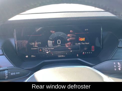 Used 2025 GMC Acadia Elevation image 15