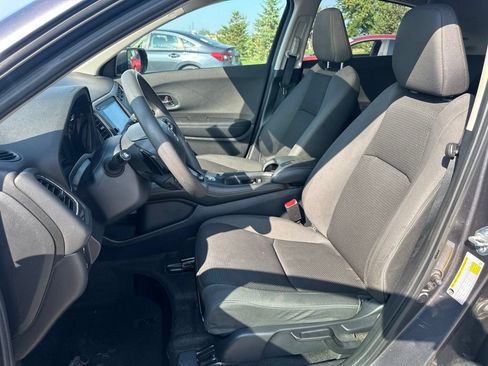 Used 2022 Honda HR-V EX image 16