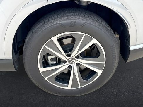 Used 2025 Lexus RX 350 Premium w/ Accessory Package (Z1) FWD image 31