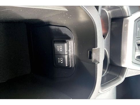 Used 2020 Toyota RAV4 XSE image 27