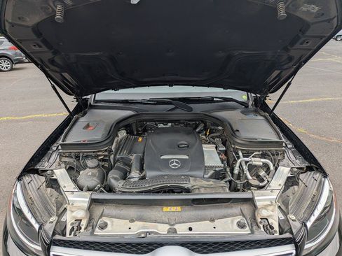 Used 2019 Mercedes-Benz GLC 300 4MATIC image 35