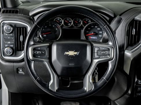 Used 2023 Chevrolet Silverado 2500 LT image 17