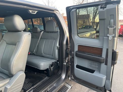 Used 2014 Ford F150 Lariat w/ Equipment Group 502A Luxury image 11