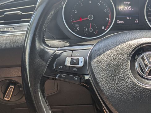 Used 2019 Volkswagen Tiguan SE AWD/4WD image 20