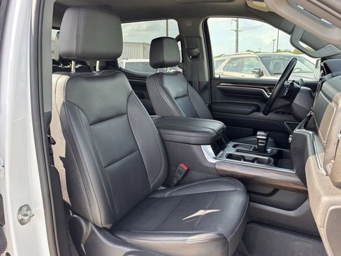 Used 2023 GMC Sierra 1500 SLT AWD/4WD image 27