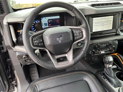 New 2023 Ford Bronco Badlands image 11