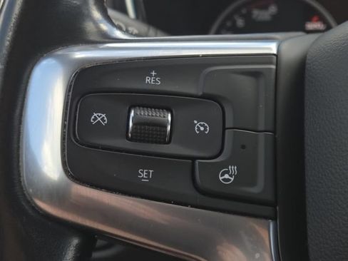Used 2020 Chevrolet Blazer RS w/ LPO, Floor Liner Package FWD image 13