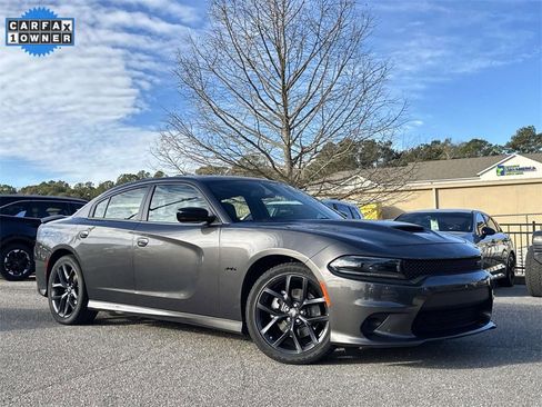Used 2023 Dodge Charger R/T w/ Plus Group image 31