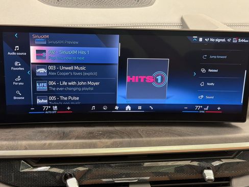 Used 2024 BMW X7 xDrive40i w/ Executive Package AWD/4WD image 19