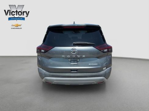 Used 2021 Nissan Rogue SV AWD/4WD image 6