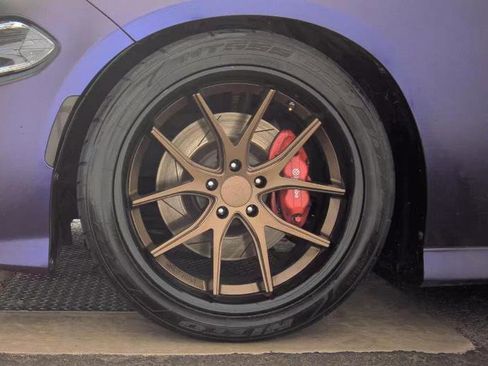 Used 2016 Dodge Charger R/T Scat Pack image 9