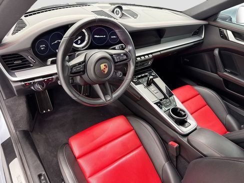 Certified 2020 Porsche 911 Carrera S RWD image 4