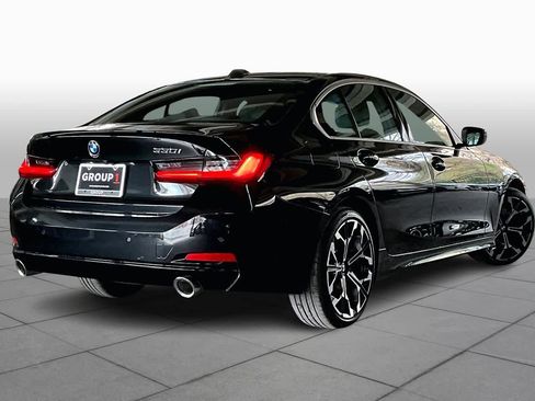 Certified 2025 BMW 330i Sedan image 12