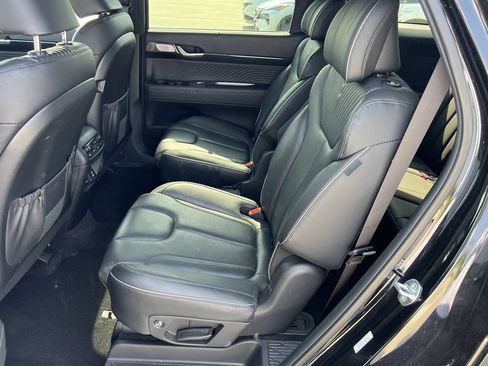 Used 2025 Hyundai Palisade Calligraphy AWD/4WD image 11