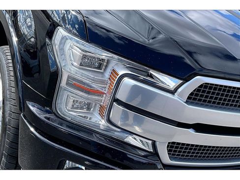 Used 2018 Ford F150 Platinum w/ Equipment Group 701A Luxury image 29