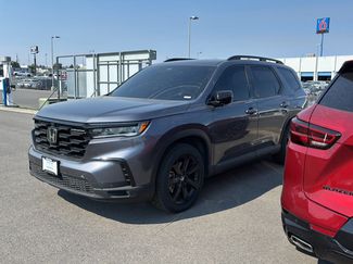 Certified 2025 Honda Pilot Black Edition video 1