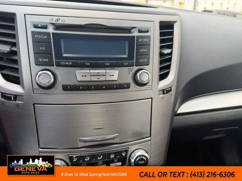 Used 2013 Subaru Legacy 2.5i Premium w/ All-Weather Pkg AWD/4WD image 15